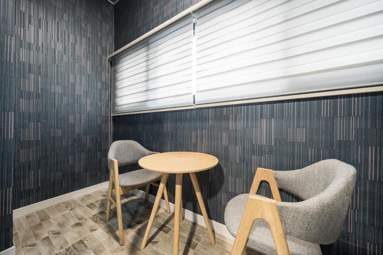 Malu Hotel Suwon Exterior foto