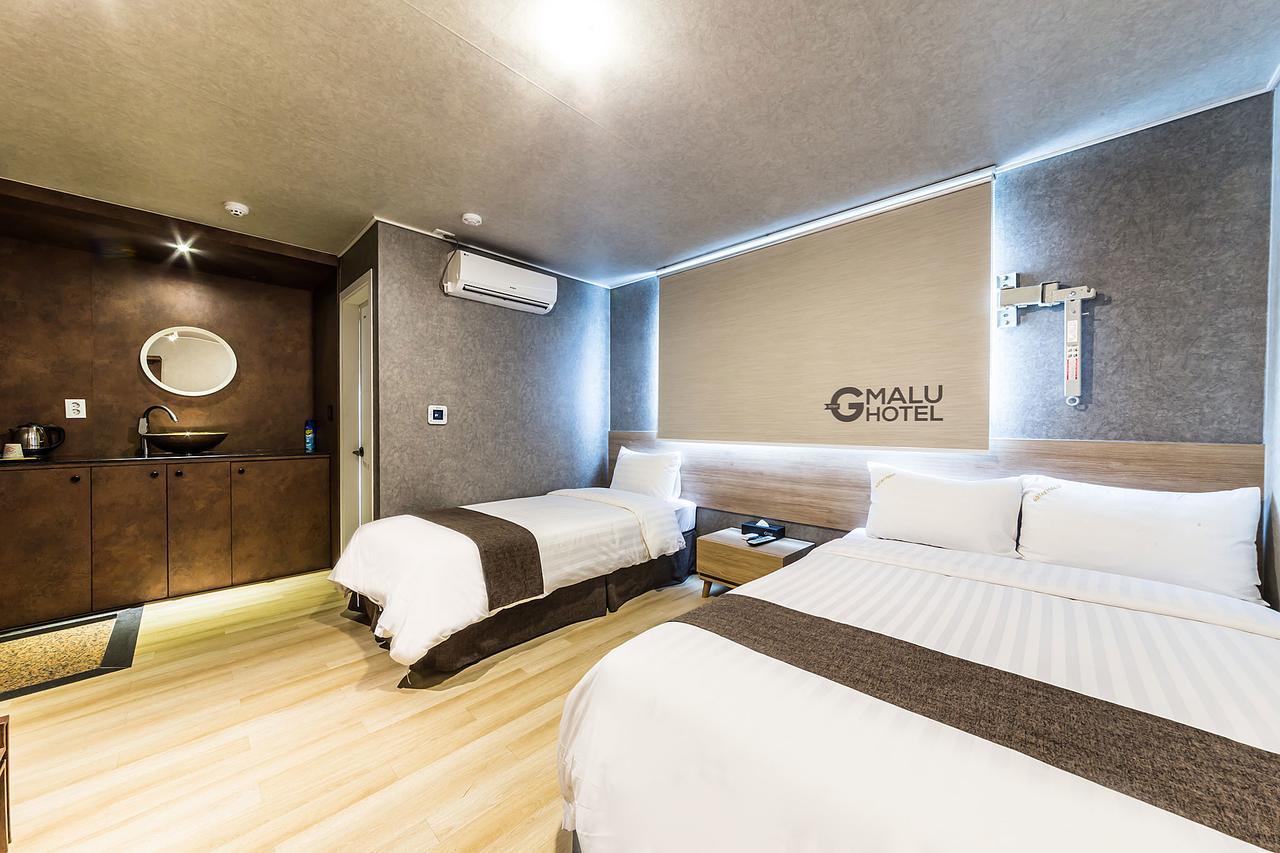 Malu Hotel Suwon Exterior foto